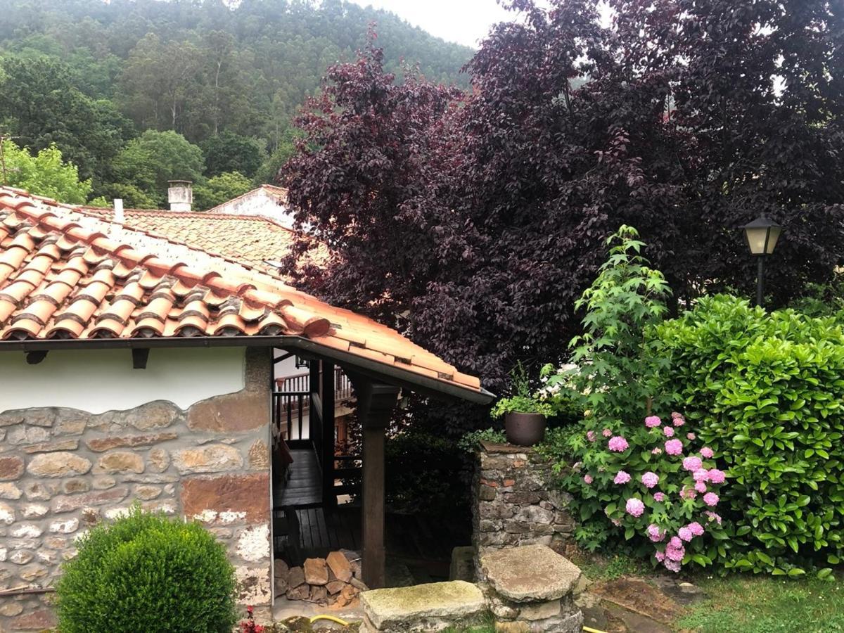 Hdec Hosteria De Castaneda Alojamiento Turistico Puente Viesgo Exteriör bild