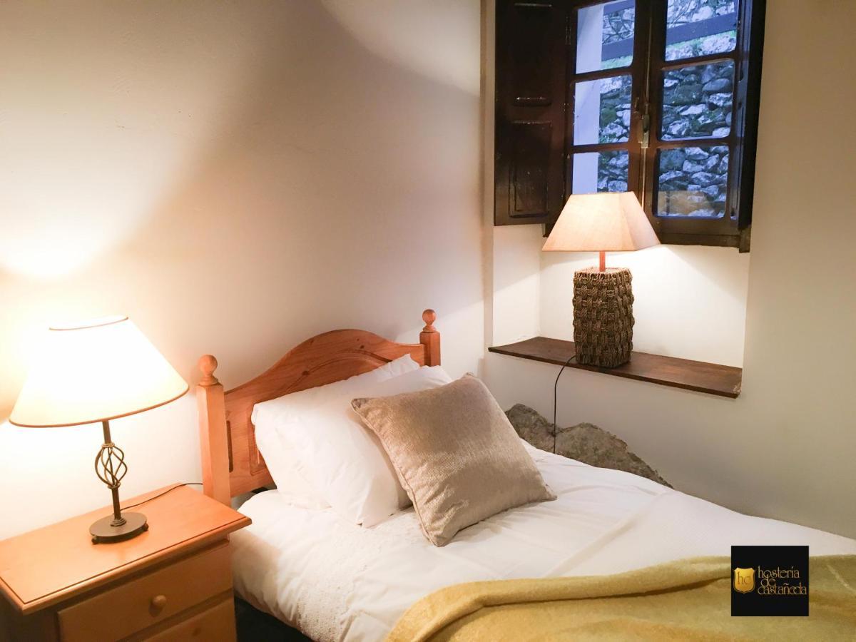 Hdec Hosteria De Castaneda Alojamiento Turistico Puente Viesgo Exteriör bild